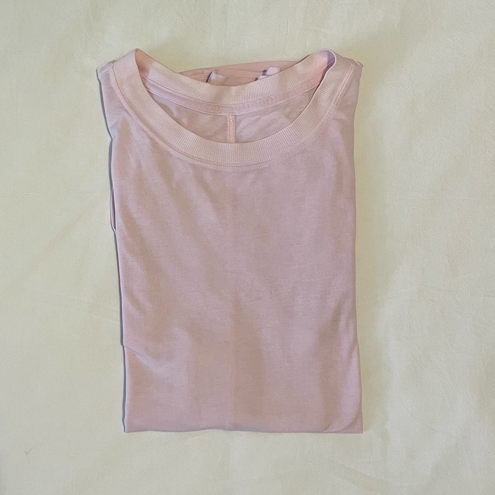 Lululemon ‘All Yours Boyfriend Tee’
